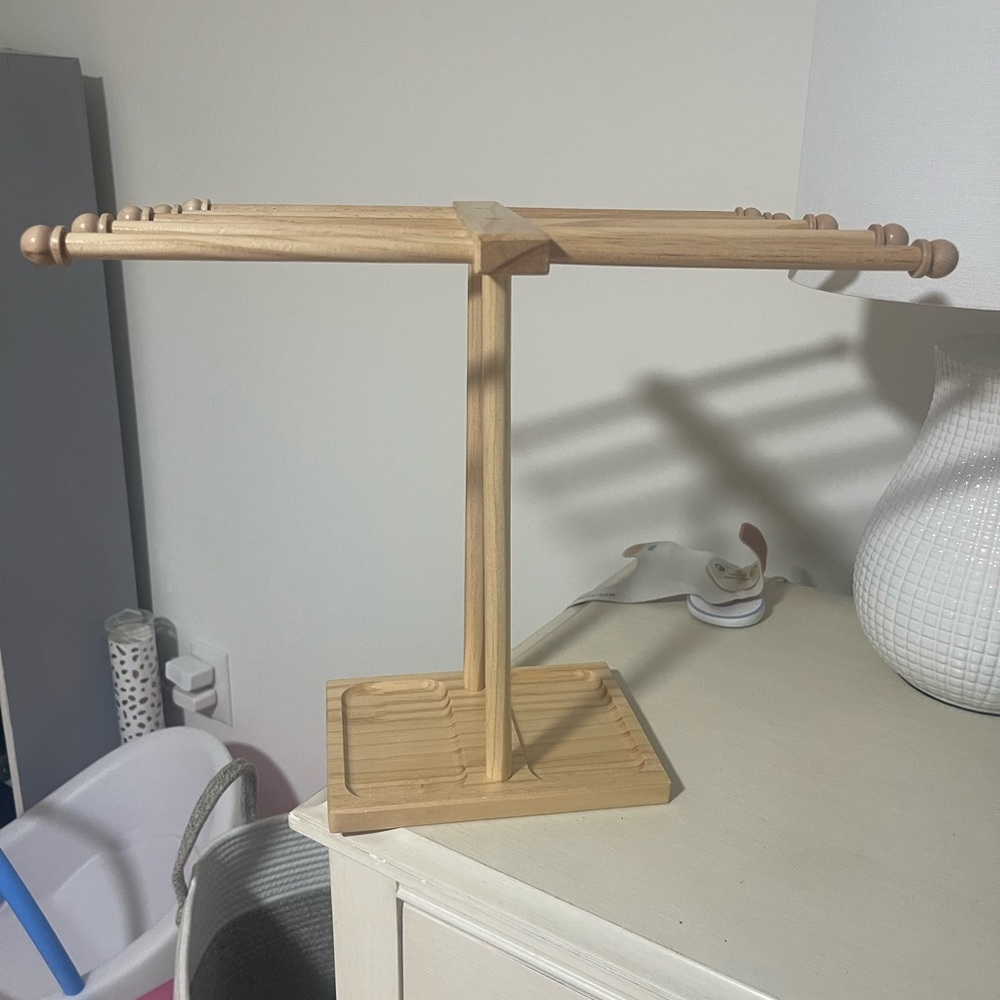 Wooden Kids Jewelry and Accessory Stand - Natural Wood